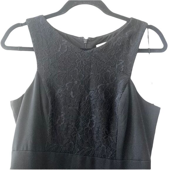 Lovely by Adrianna Papell Black Cocktail Dress with Lace Panels Size 6 - Picture 1 of 12